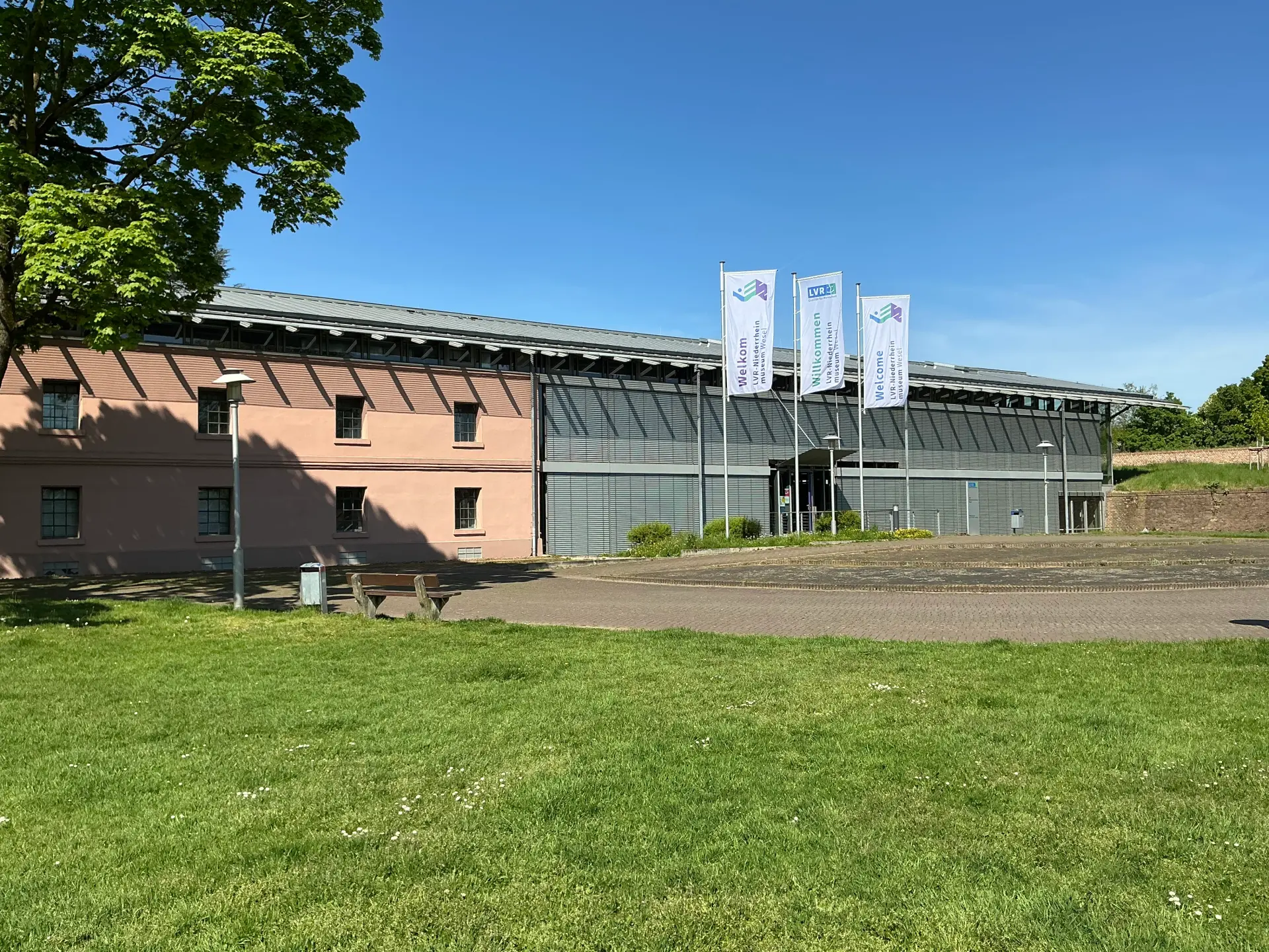 Das Gebäude des LVR-Niederrheinmuseums Wesel von außen